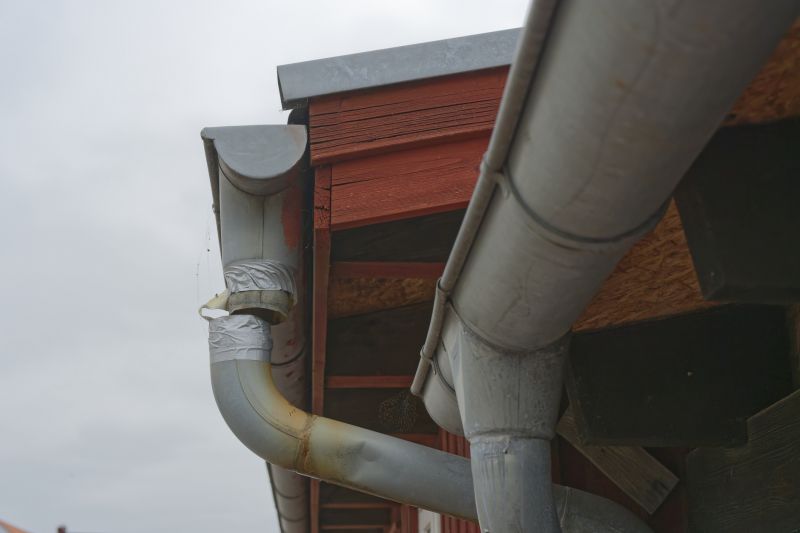 Industrial Gutter Repair detail