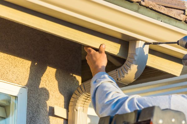 Aluminum Rain Gutter Service in Buckeye