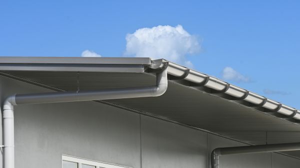 Eavestrough Service in Buckeye